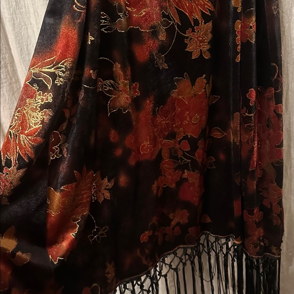 Velvet Dress - Picture 6 of 6